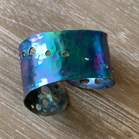 Parlettei jewelry cuff - Picture 7 of 8